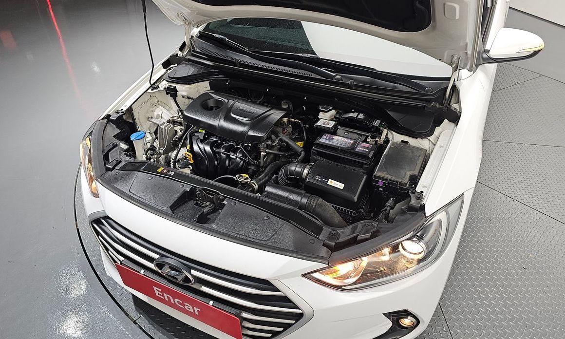 Hyundai AVANTE 2018