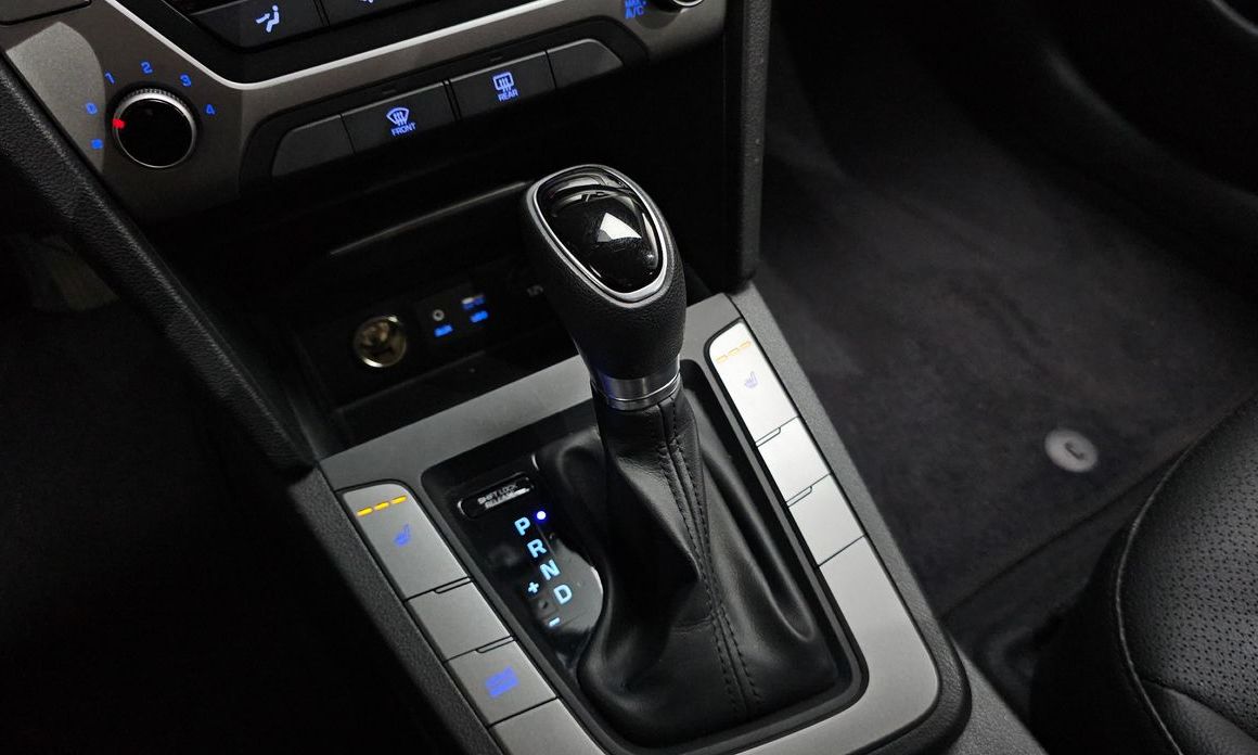Hyundai AVANTE 2018