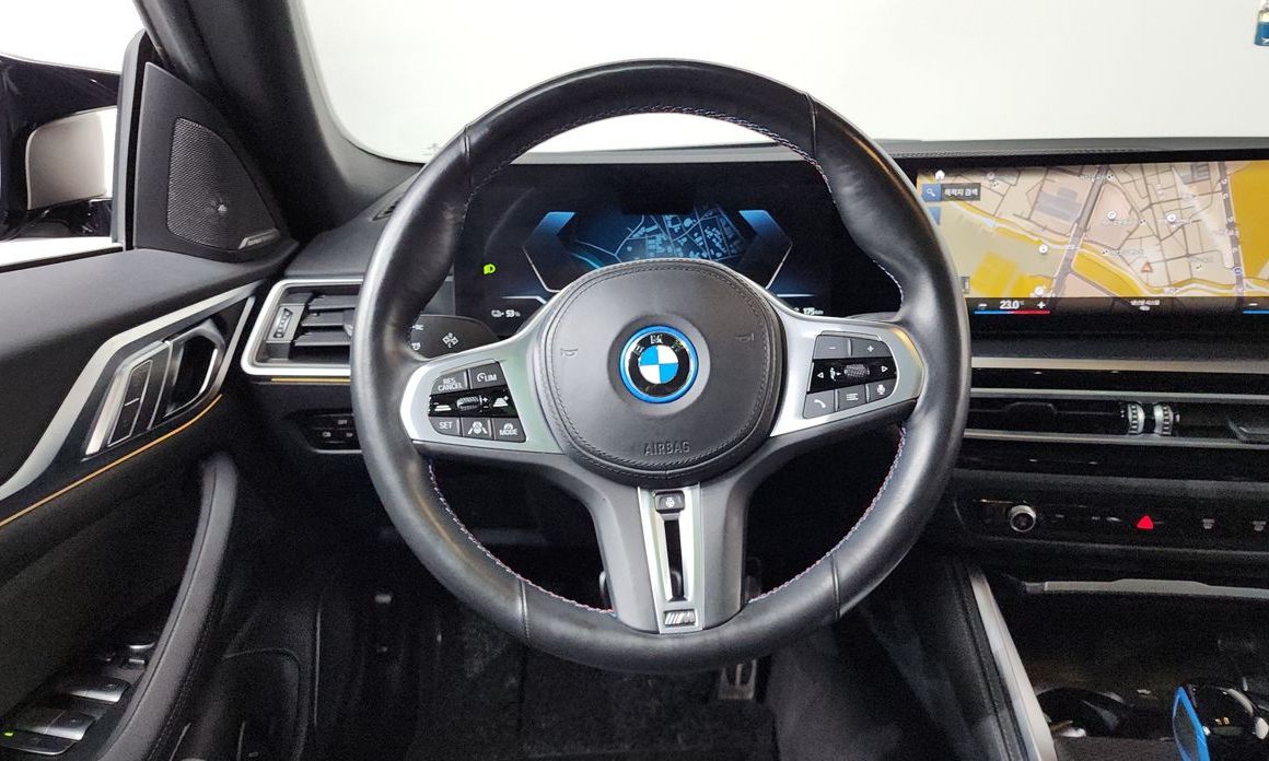 BMW i4 2023