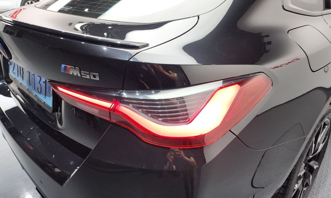 BMW i4 2023