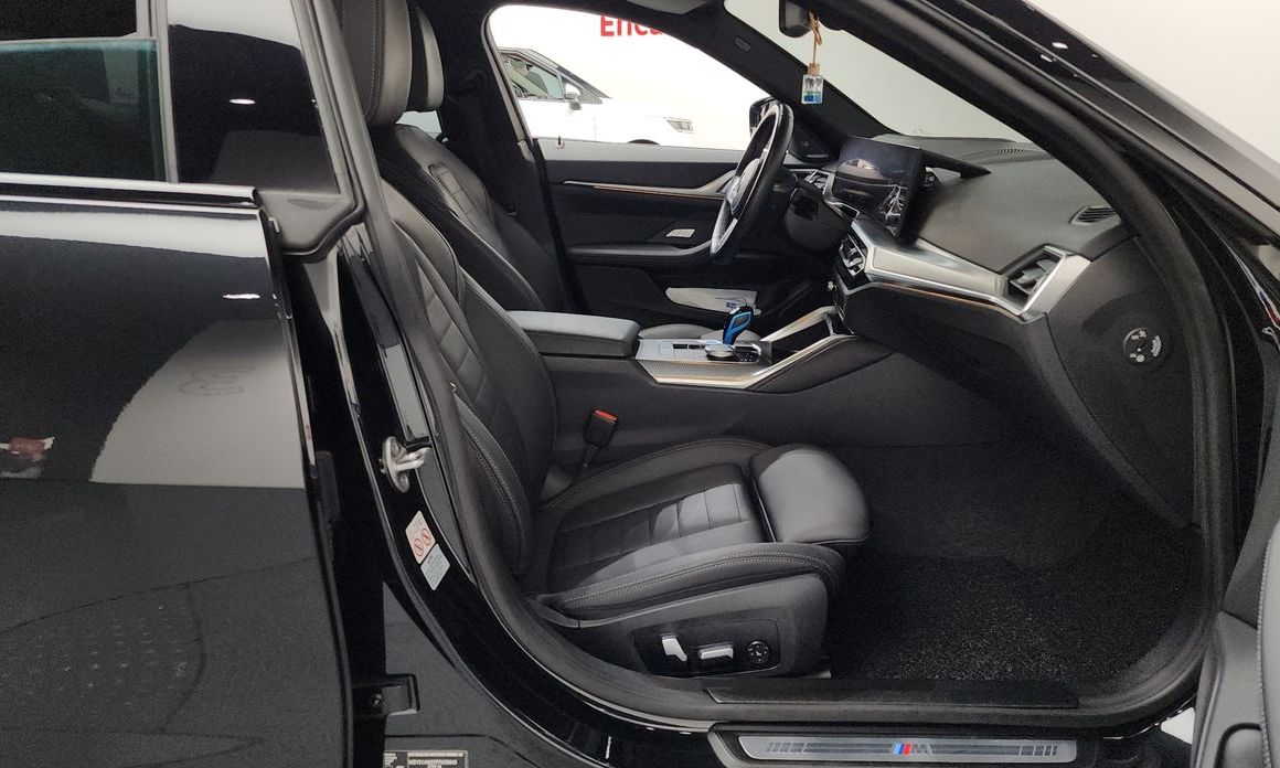 BMW i4 2023