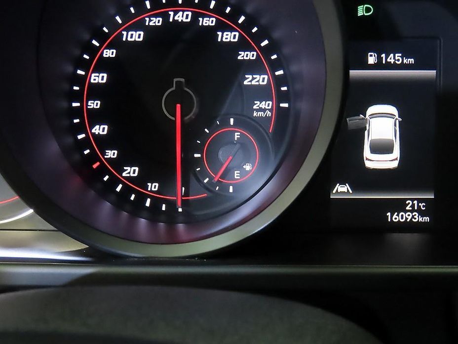 Hyundai AVANTE 2021