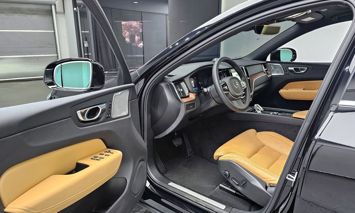 Volvo XC60 2024