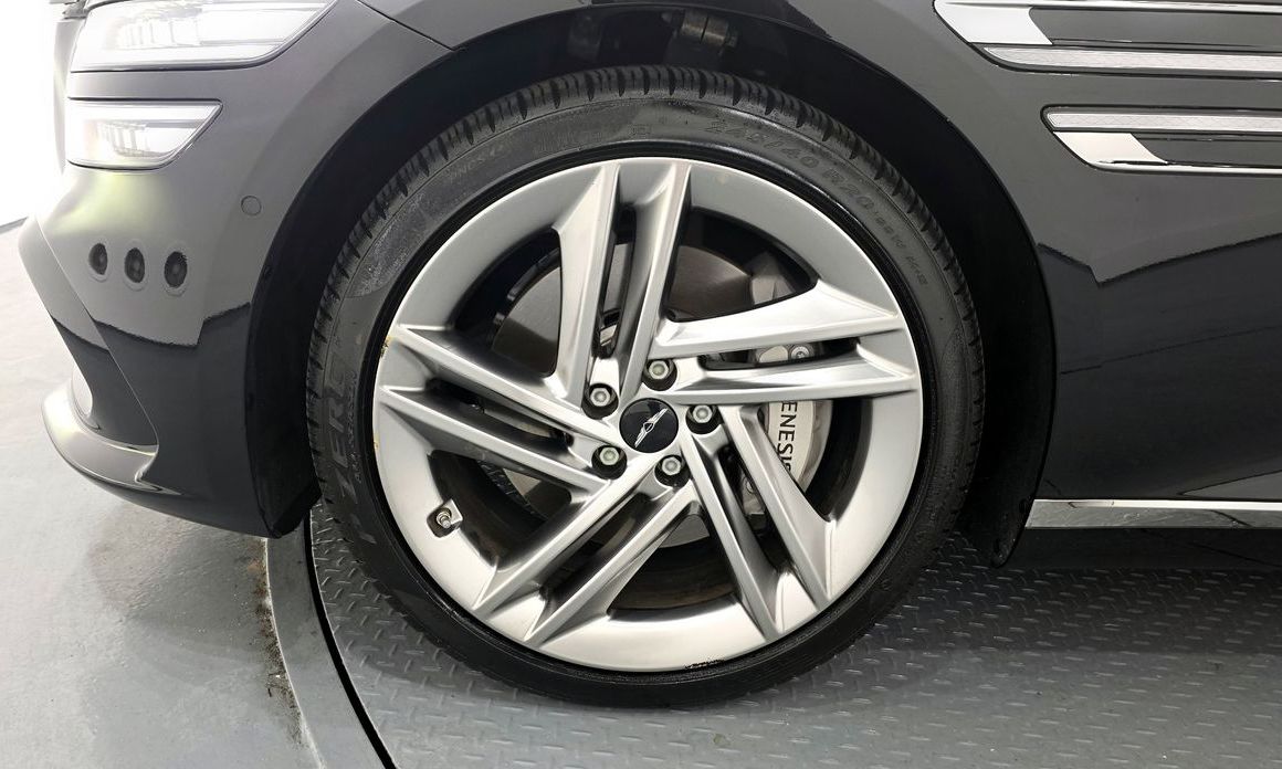 Genesis G80 2025