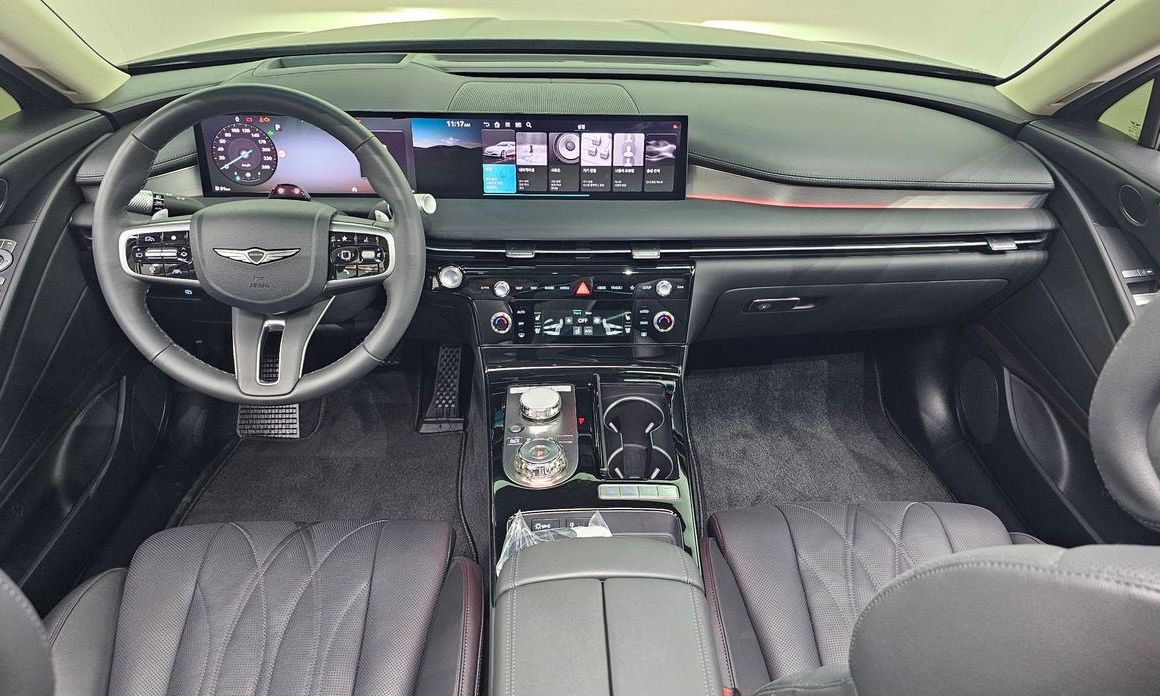 Genesis G80 2025