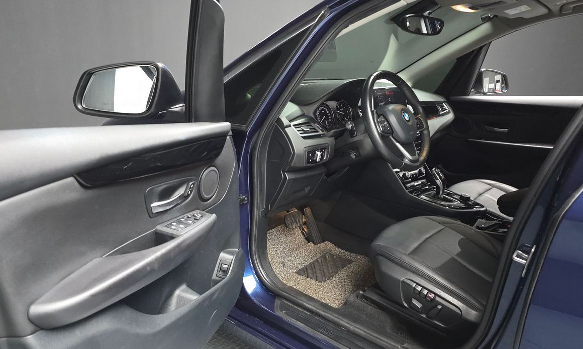 BMW 2-Series 2021