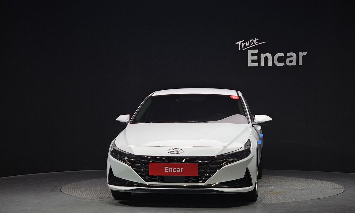 Hyundai AVANTE 2022