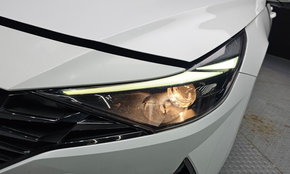 Hyundai AVANTE 2022