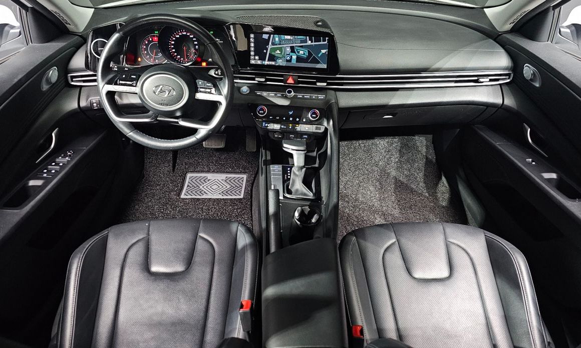 Hyundai AVANTE 2022