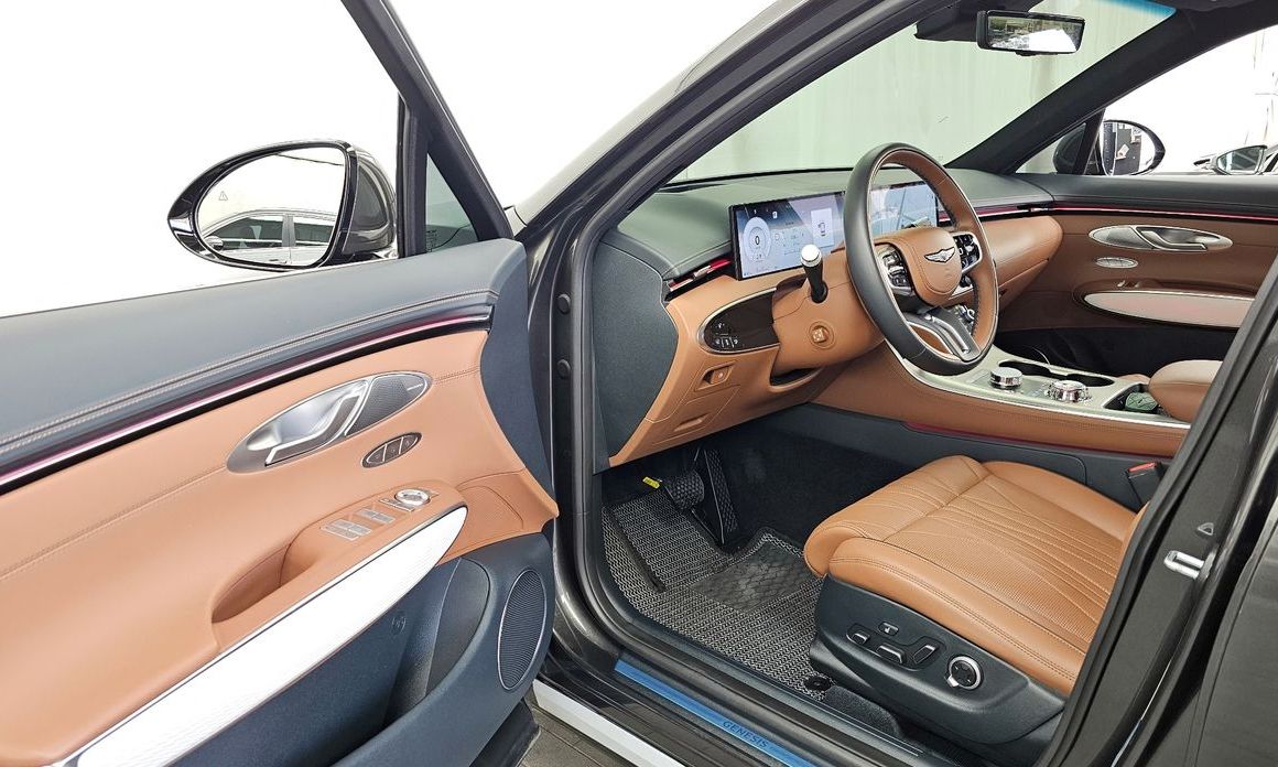 Genesis GV70 2025