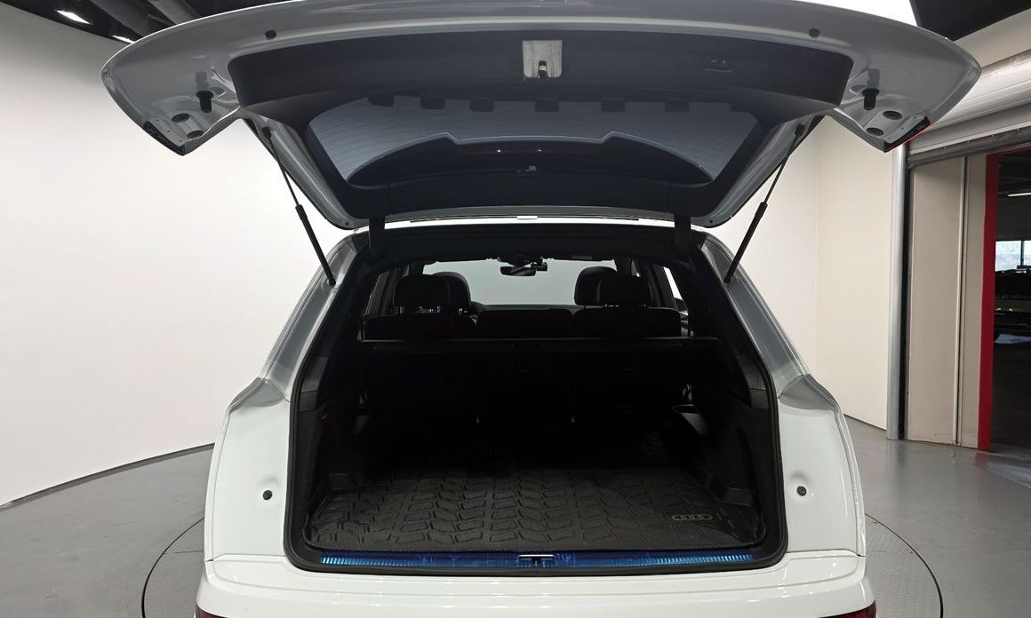 Audi Q7 2021