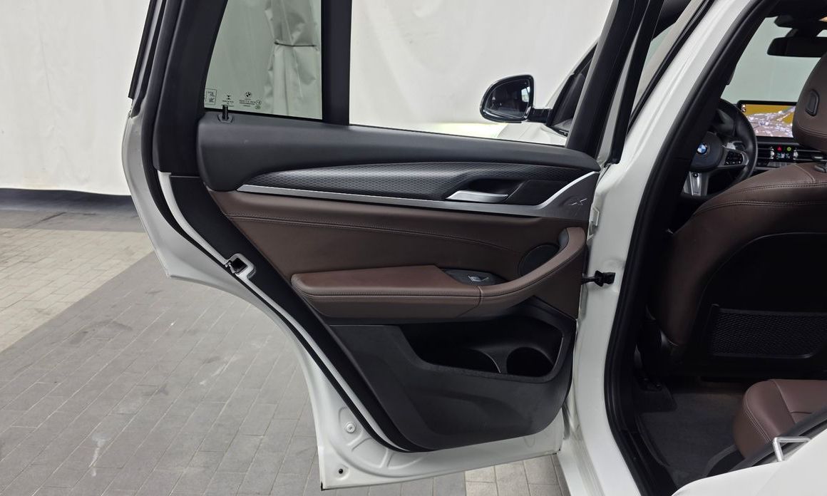 BMW X4 2023