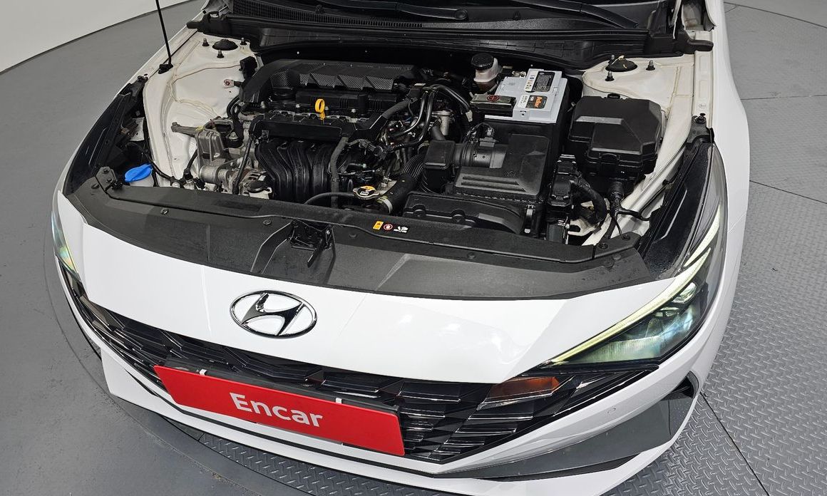 Hyundai AVANTE 2021