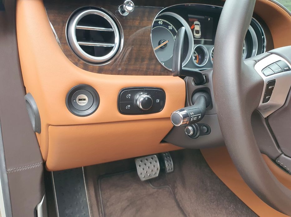 Bentley Continental 2015