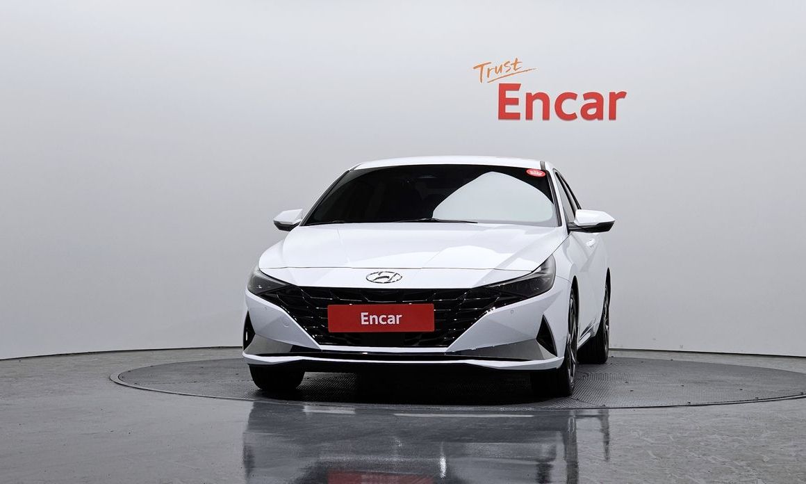 Hyundai AVANTE 2021