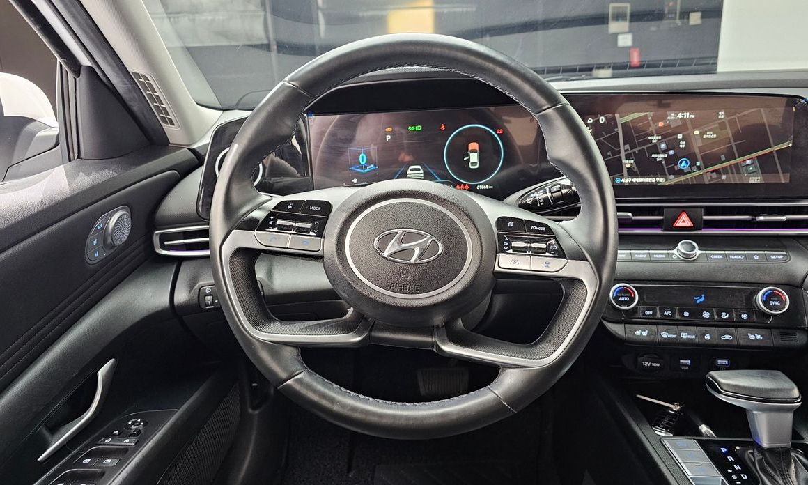 Hyundai AVANTE 2021