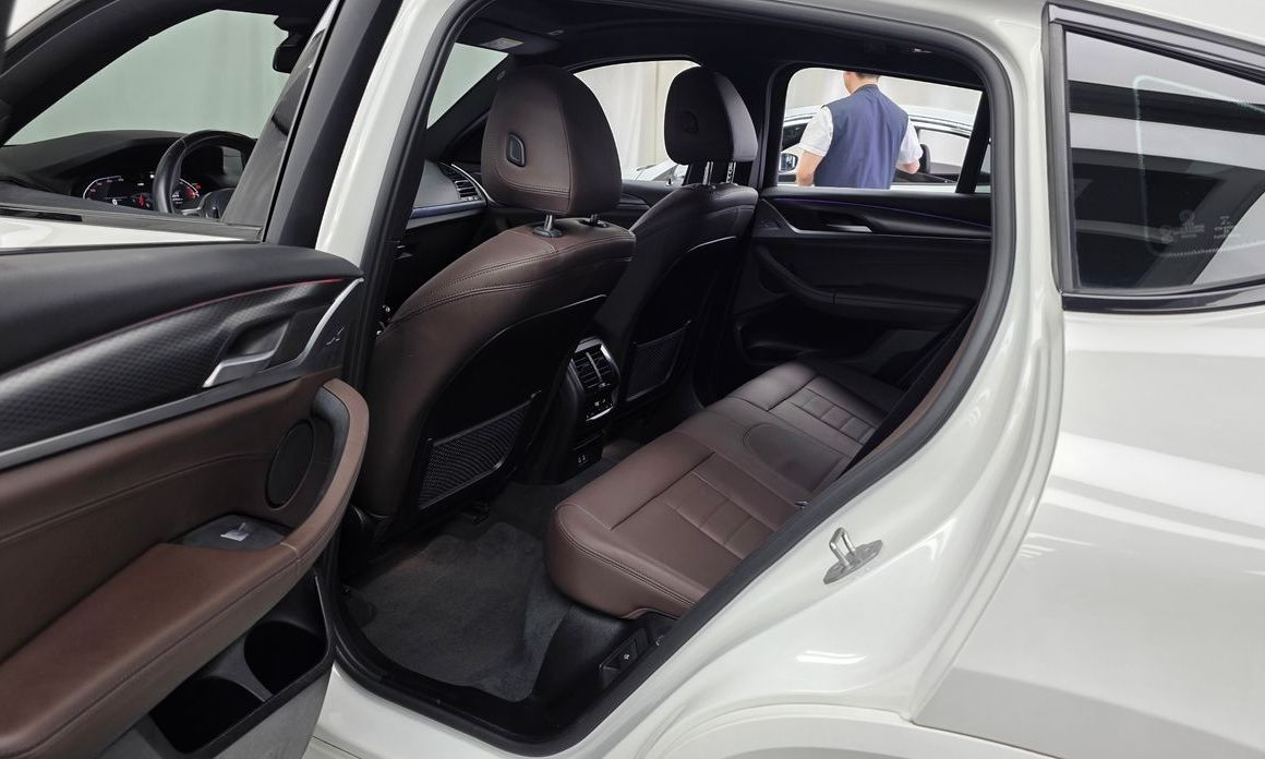 BMW X4 2023