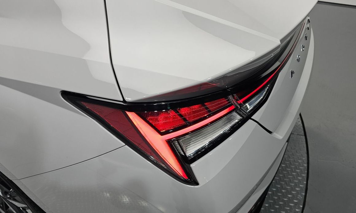 Hyundai AVANTE 2021