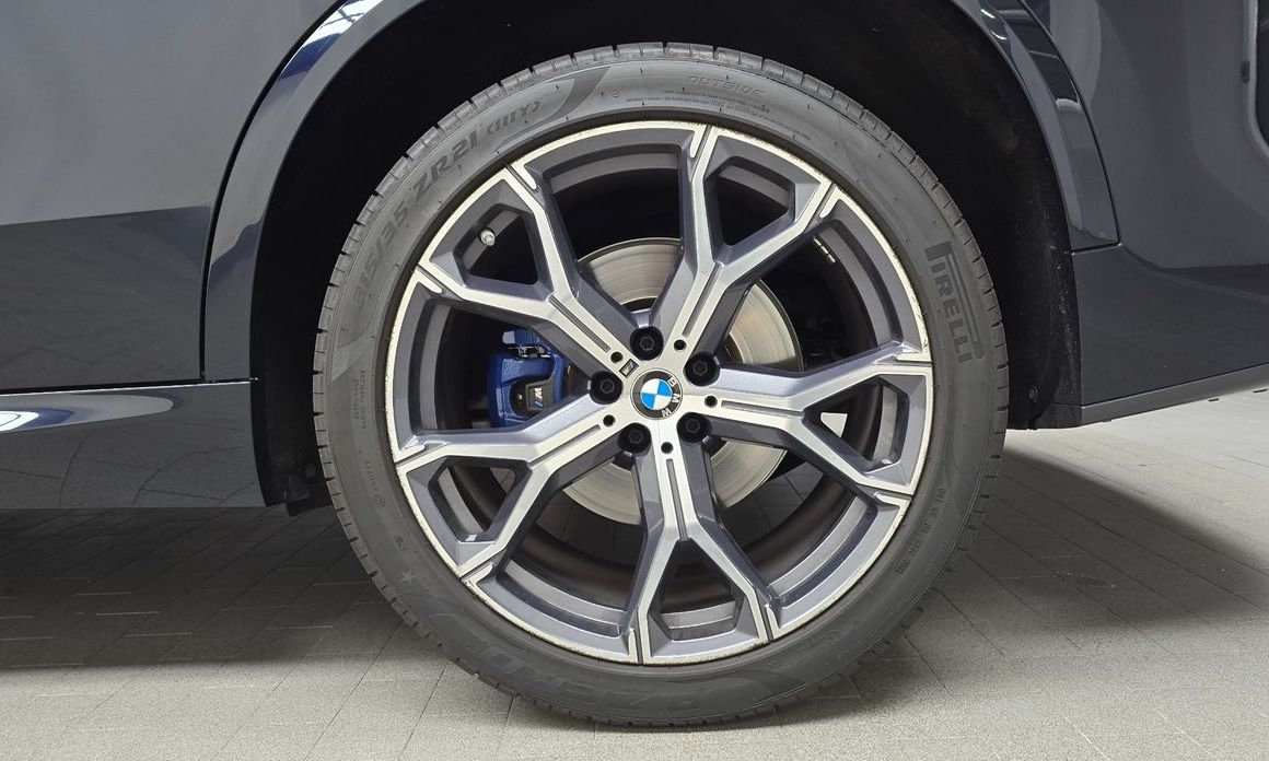 BMW X5 2022