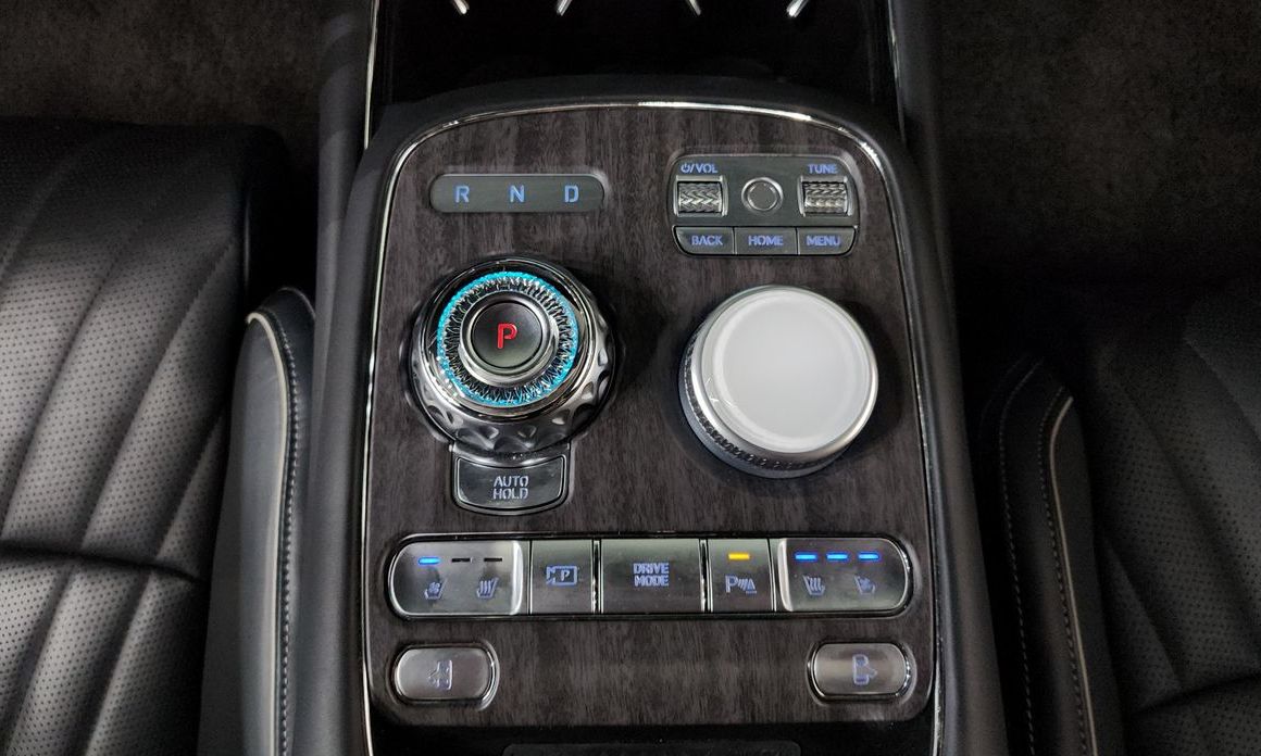 Genesis G90 2023