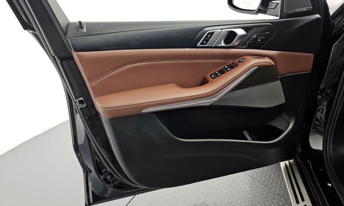 BMW X5 2023