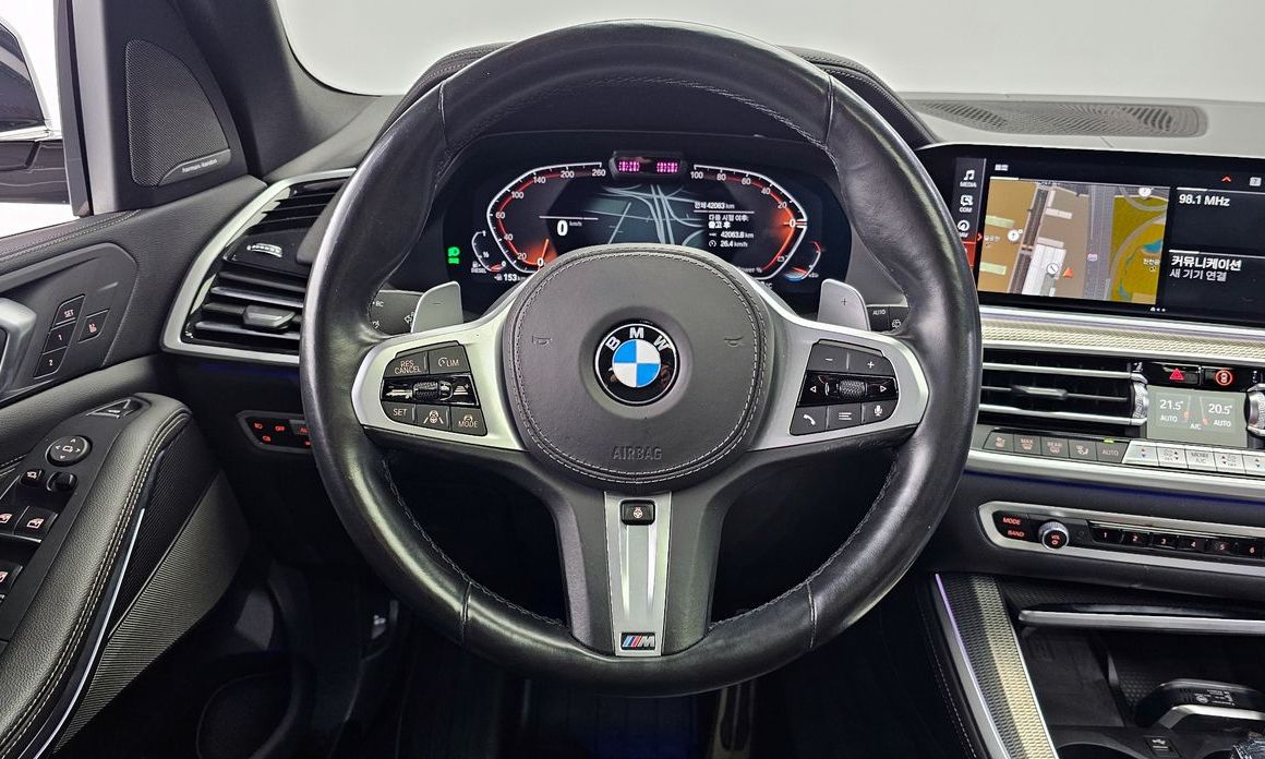 BMW X5 2021