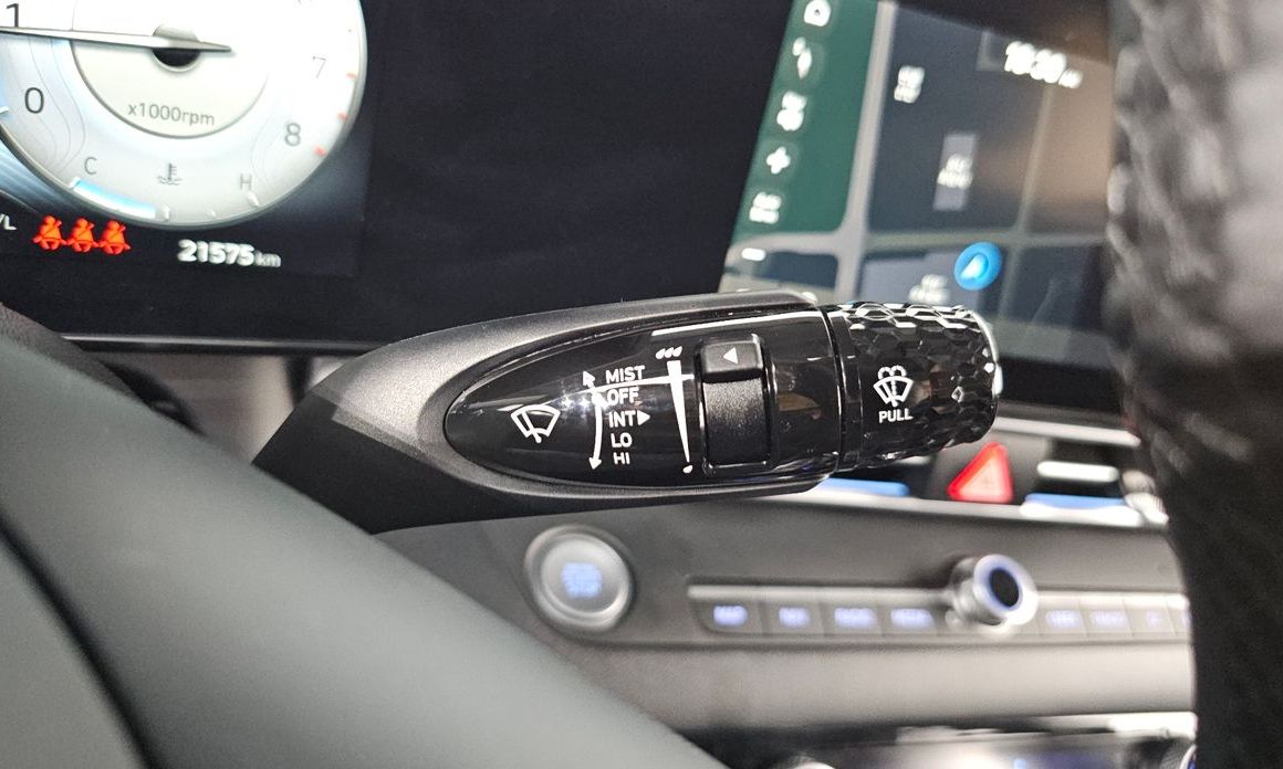 Hyundai AVANTE 2021