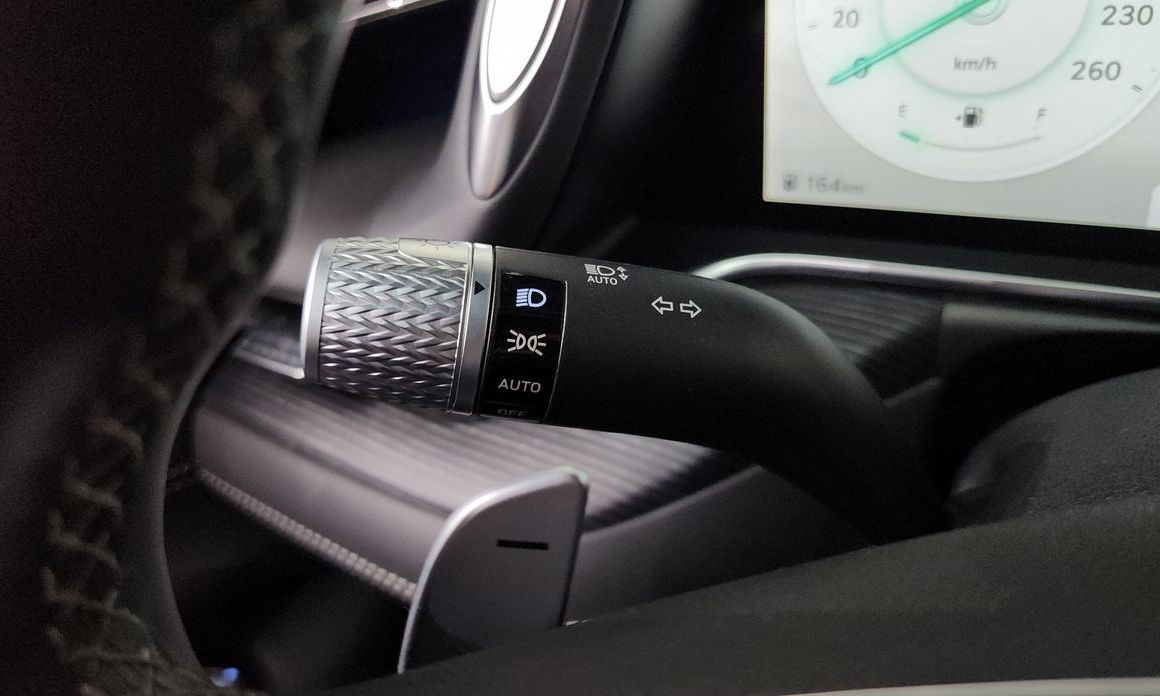 Genesis G90 2023