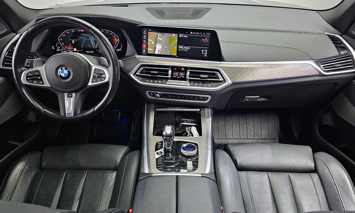 BMW X5 2021