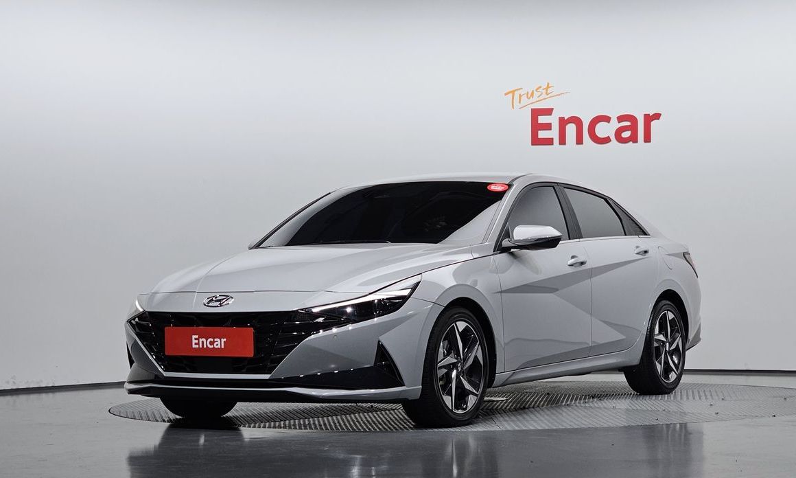 Hyundai AVANTE 2021