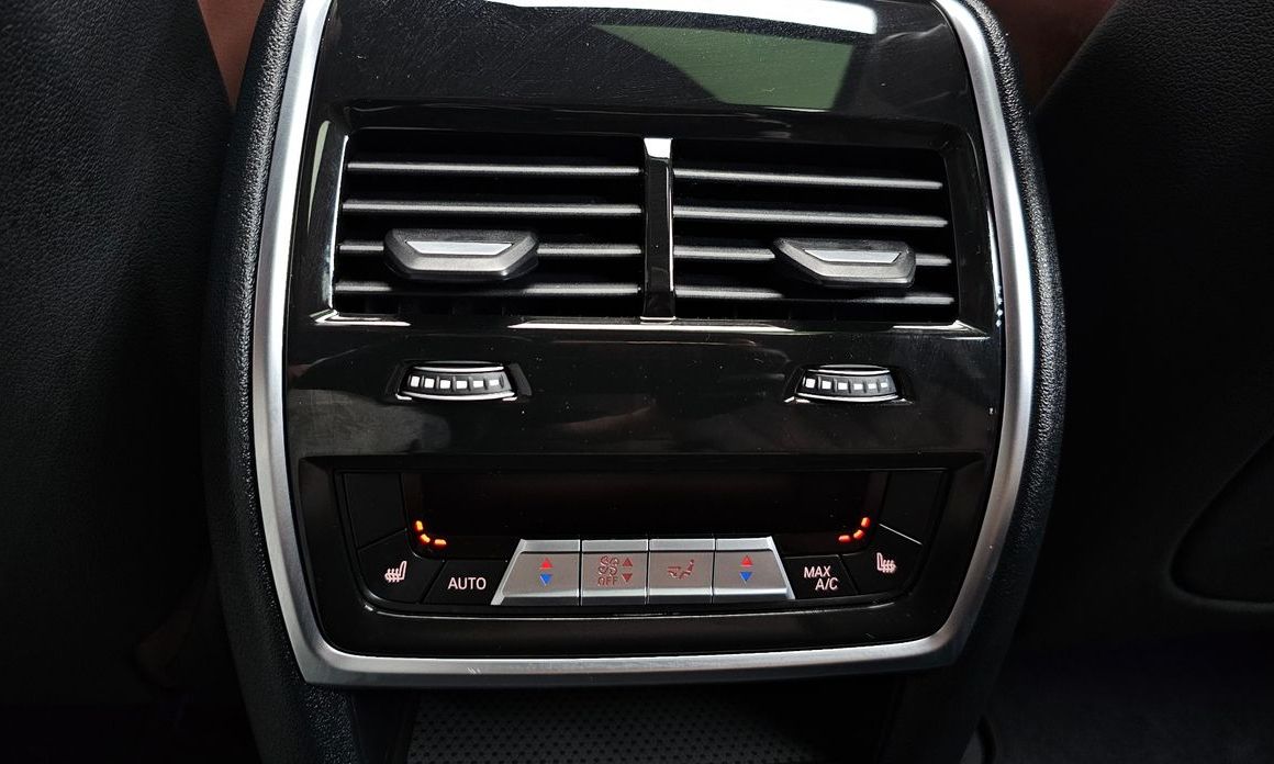 BMW X5 2023