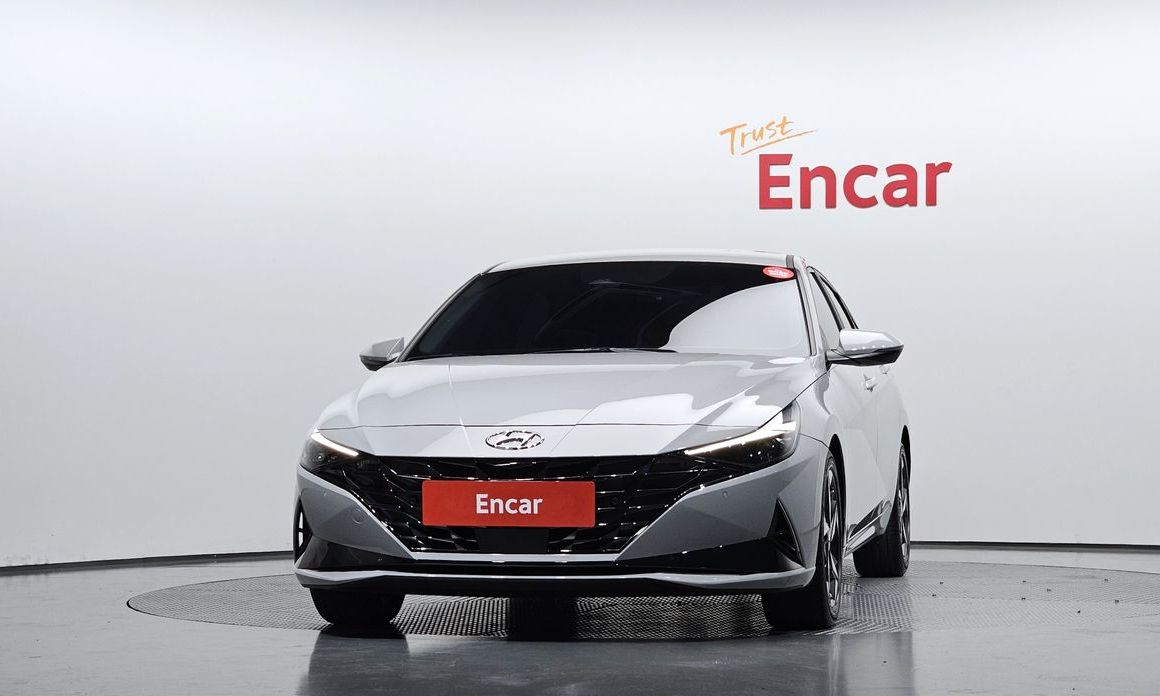 Hyundai AVANTE 2021