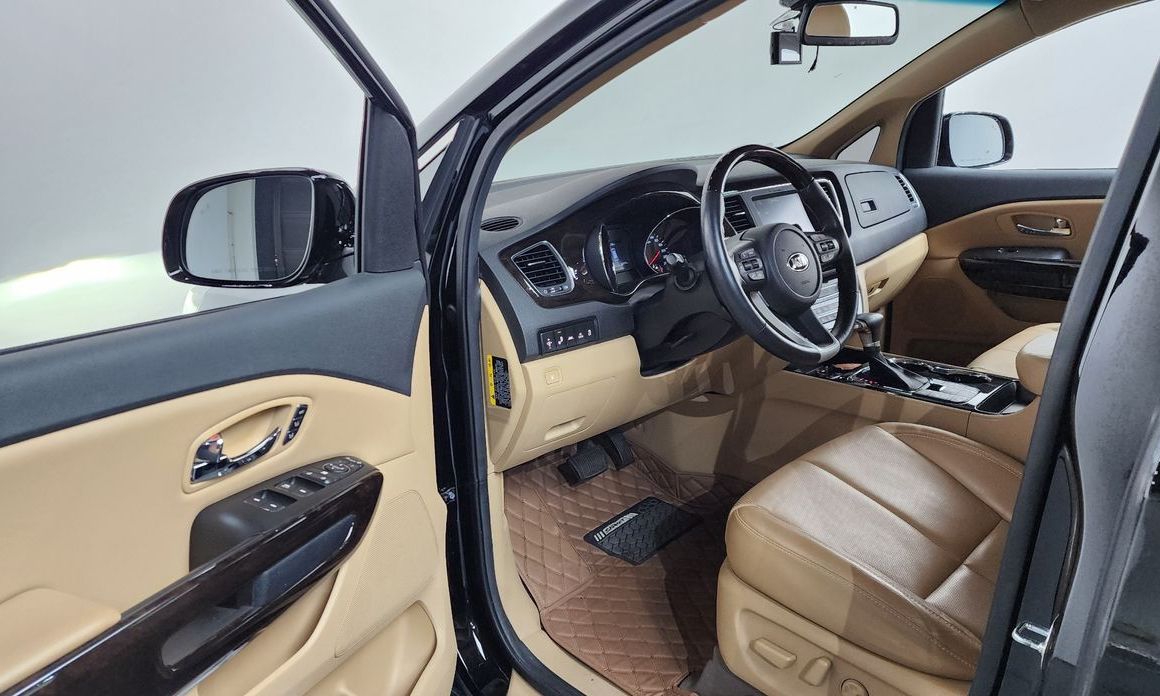 Kia Canival 2019