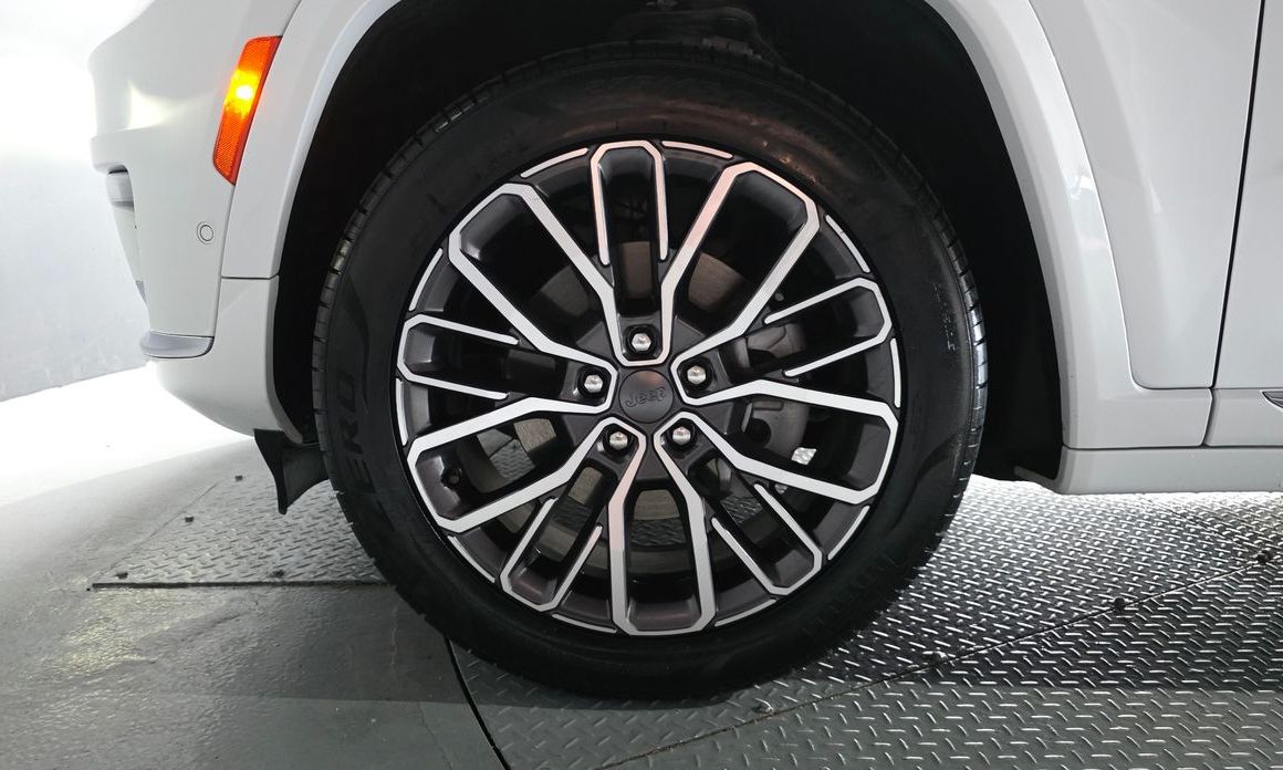 Jeep Cherokee 2023