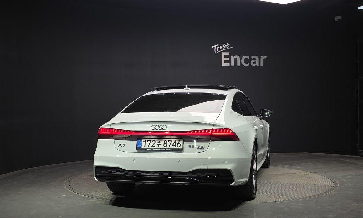 Audi A7 2025