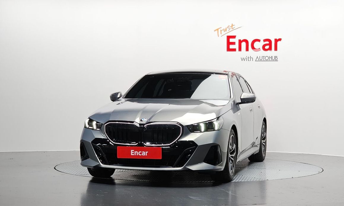 BMW 5-Series 2026