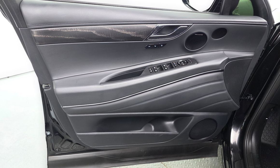 Genesis GV80 2025