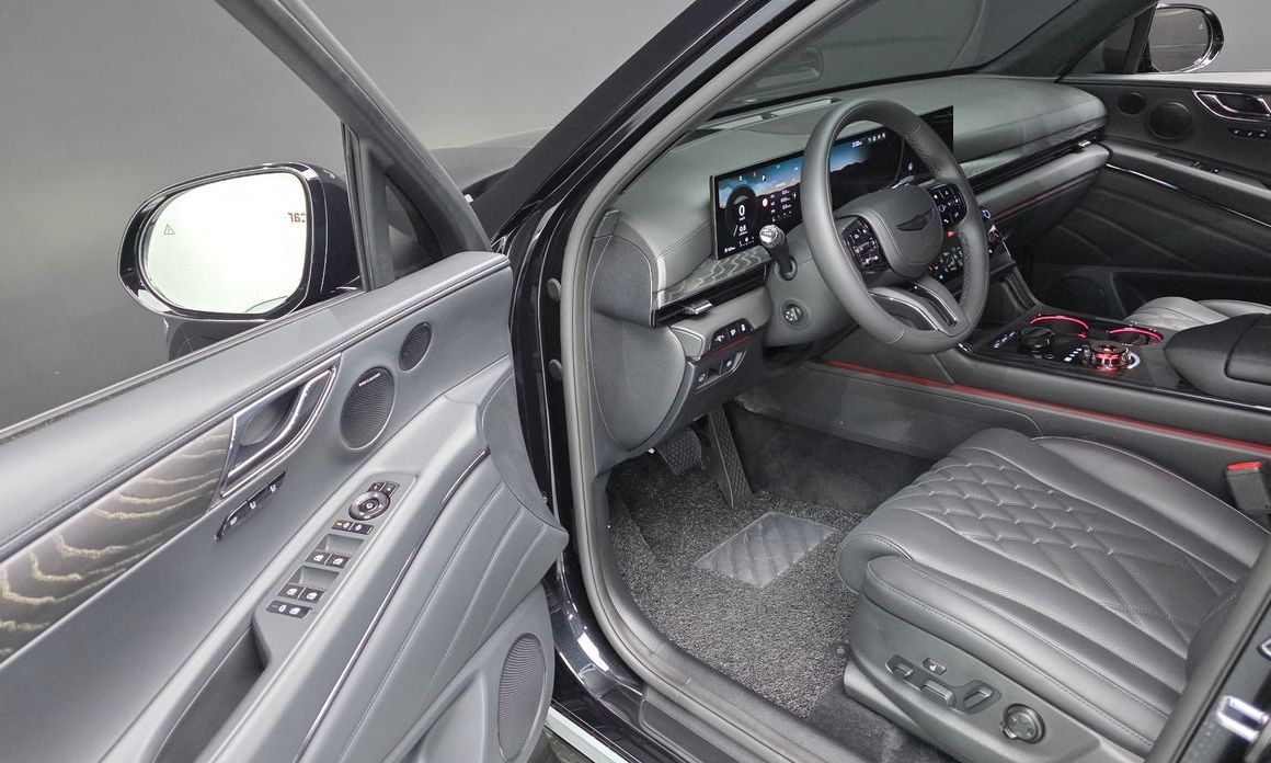 Genesis GV80 2025