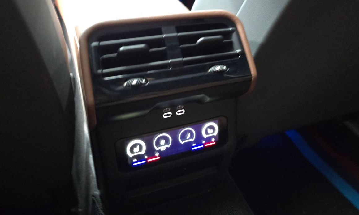 BMW 5-Series 2025