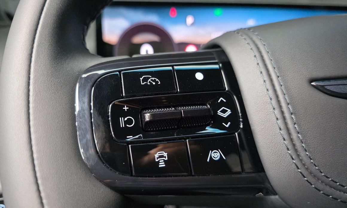 Genesis GV80 2025