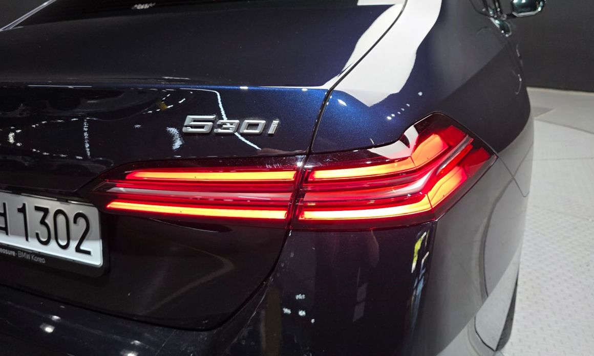 BMW 5-Series 2025