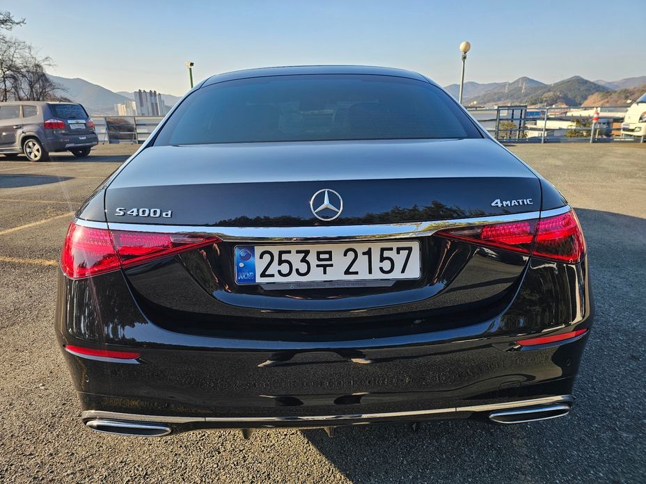 Mercedes-Benz S-Class 2022