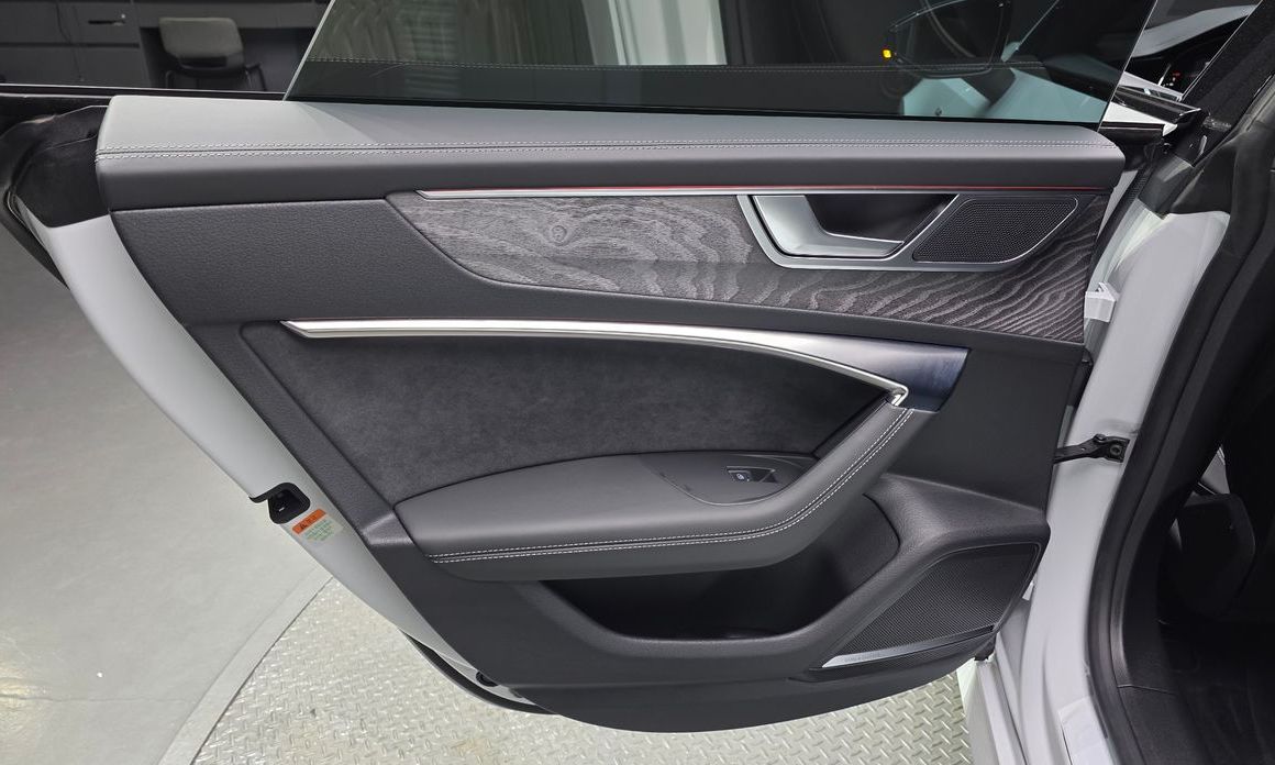 Audi A7 2025