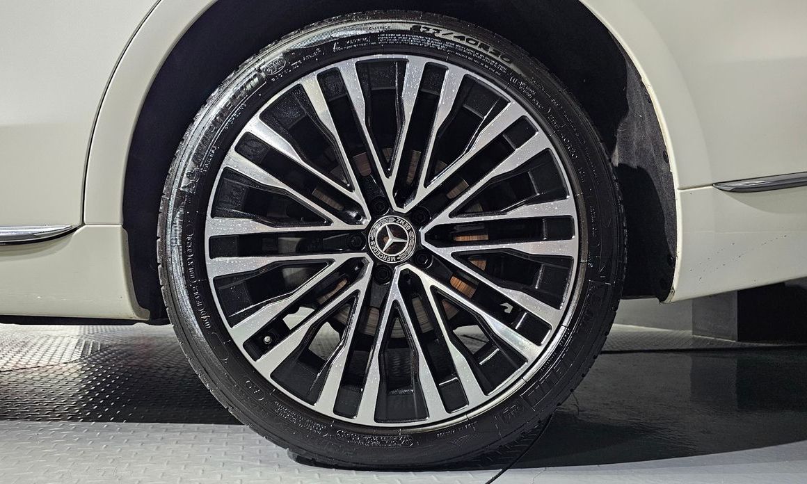 Mercedes-Benz S-Class 2022