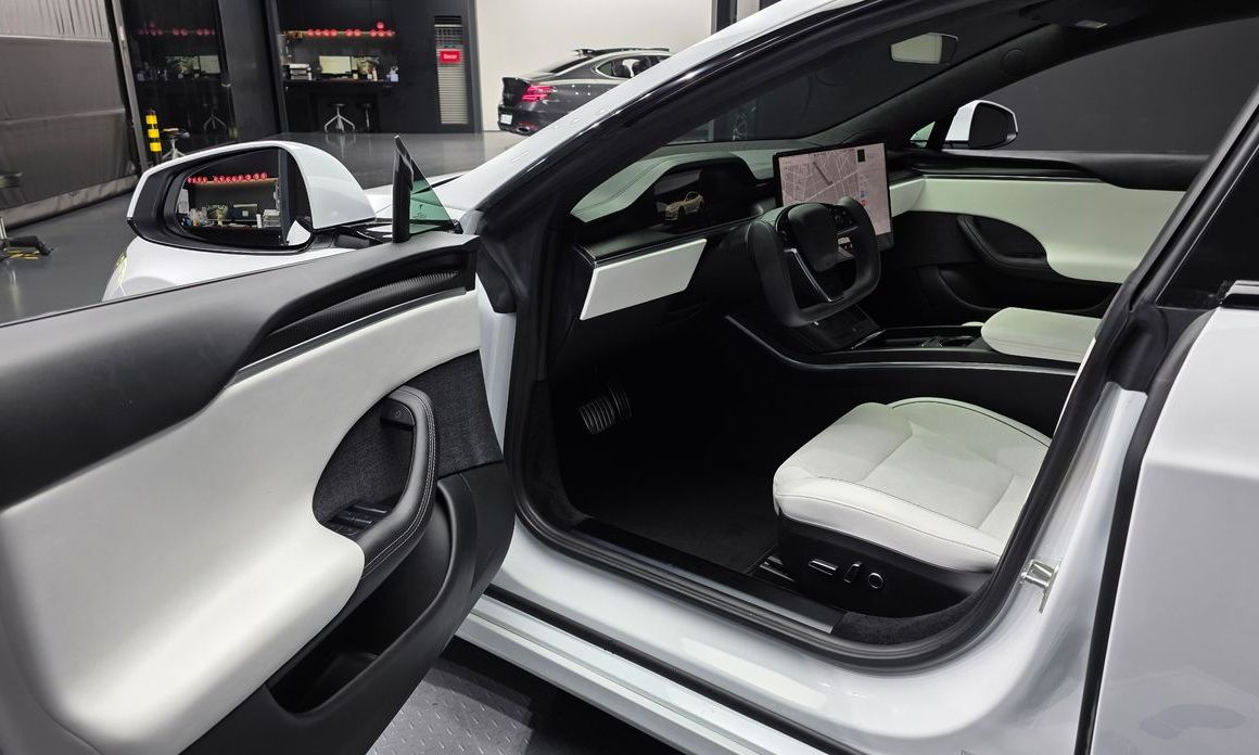 Tesla Model S 2024