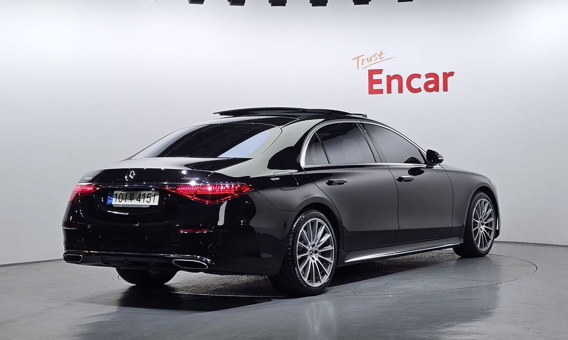 Mercedes-Benz S-Class 2021