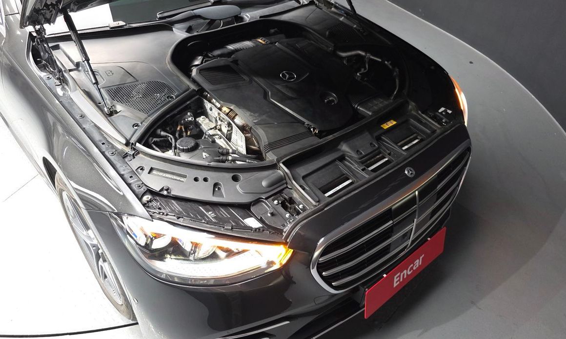 Mercedes-Benz S-Class 2022