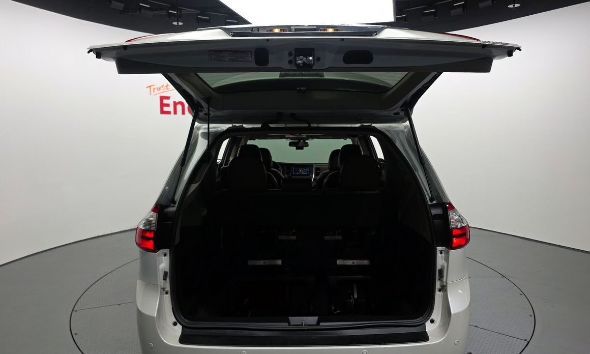 Toyota Sienna 2017