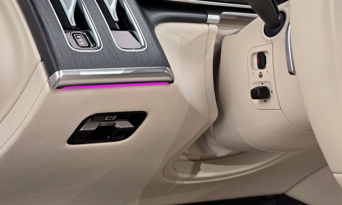 Mercedes-Benz S-Class 2021