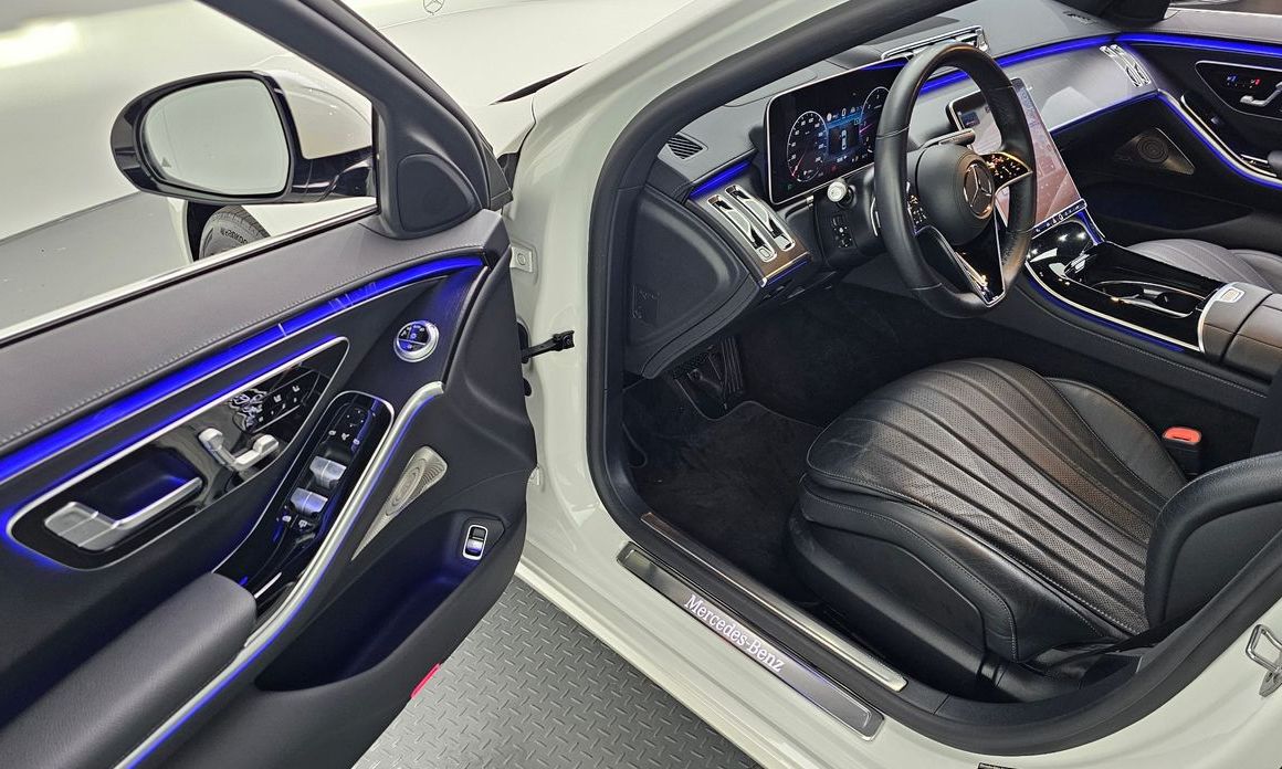 Mercedes-Benz S-Class 2023